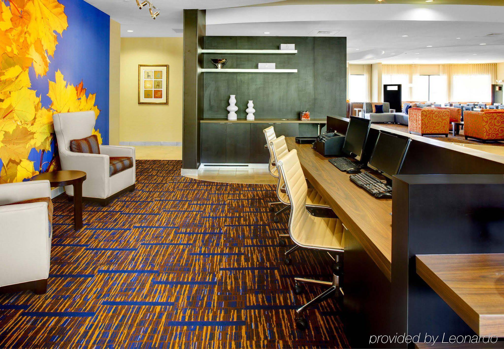 Courtyard High Point Hotel Екстериор снимка