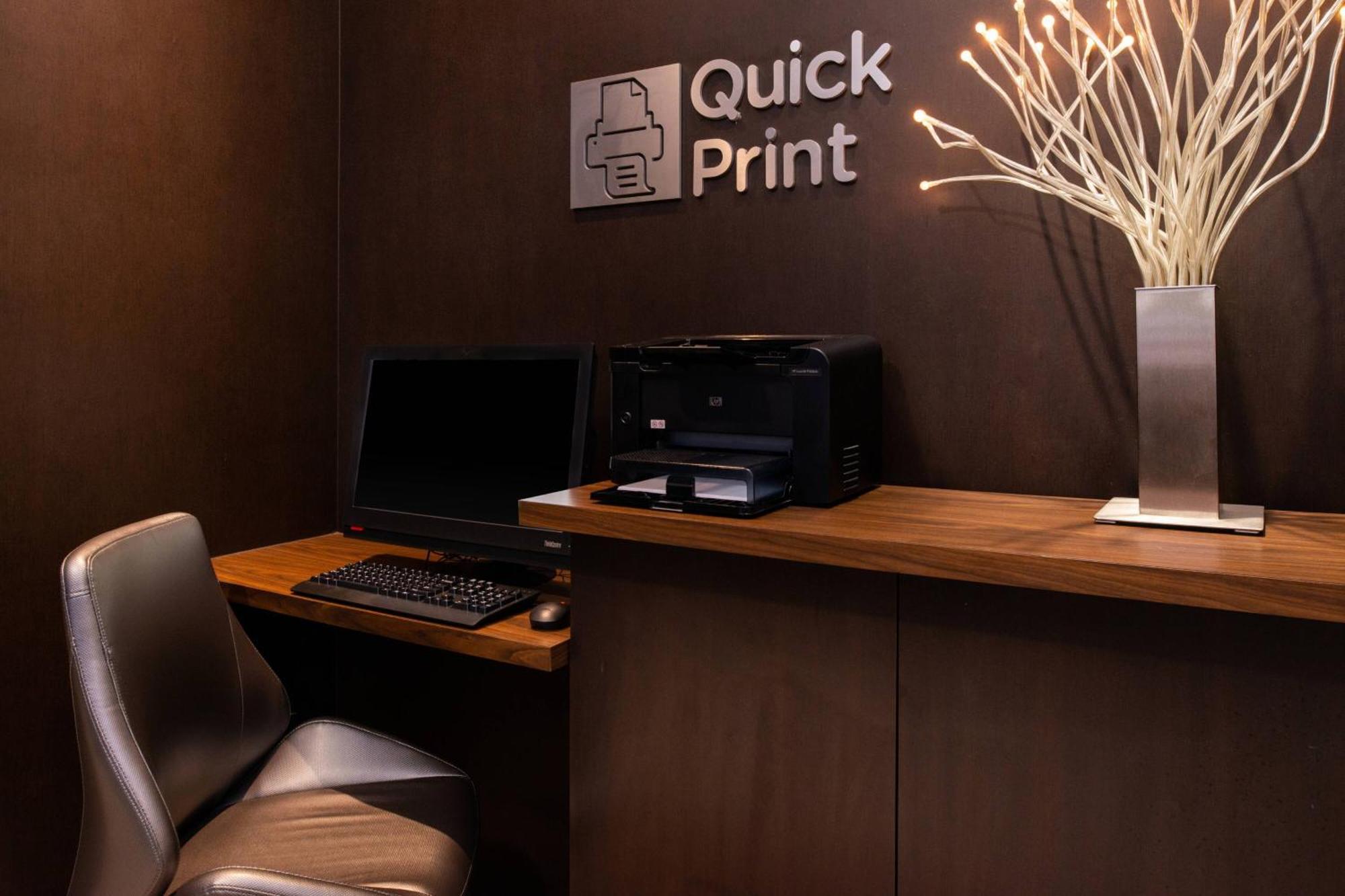 Courtyard High Point Hotel Екстериор снимка
