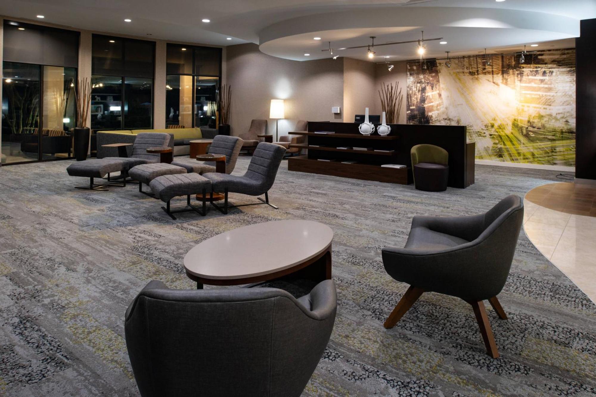 Courtyard High Point Hotel Екстериор снимка