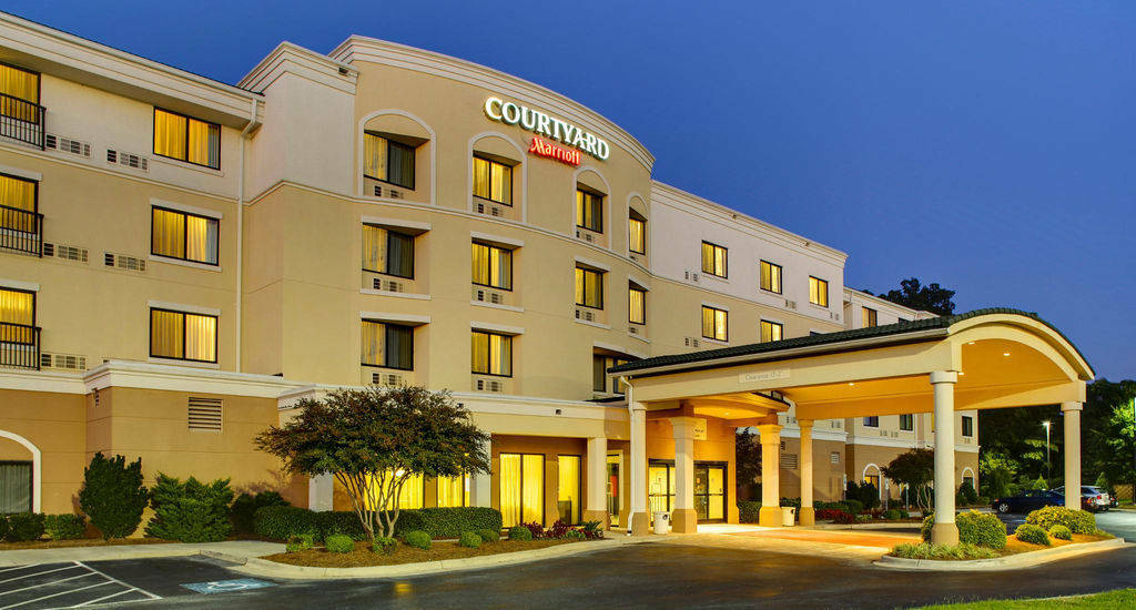 Courtyard High Point Hotel Екстериор снимка